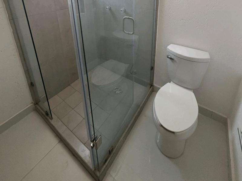 Casa 1 Fraccionamiento pedregal - León , Guanajuato