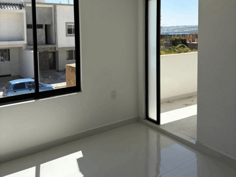 Casa 1 Fraccionamiento pedregal - León , Guanajuato