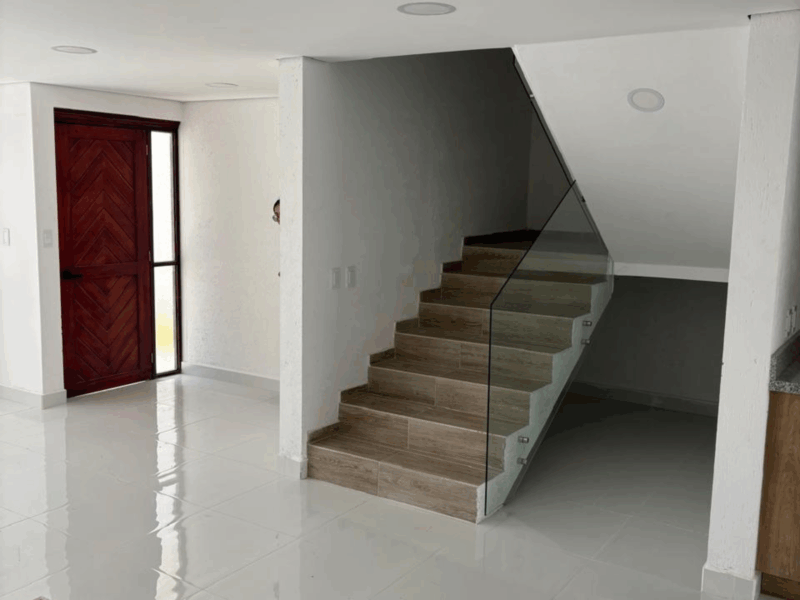 Casa 1 Fraccionamiento pedregal - León , Guanajuato